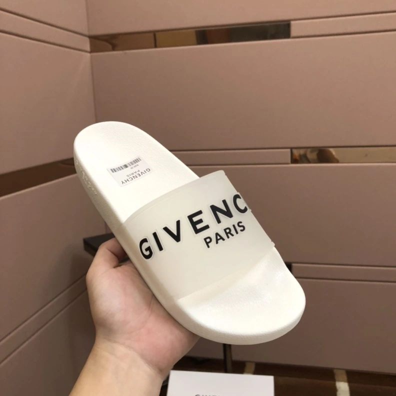 TopPick Gxvxnchy Slippers 153137