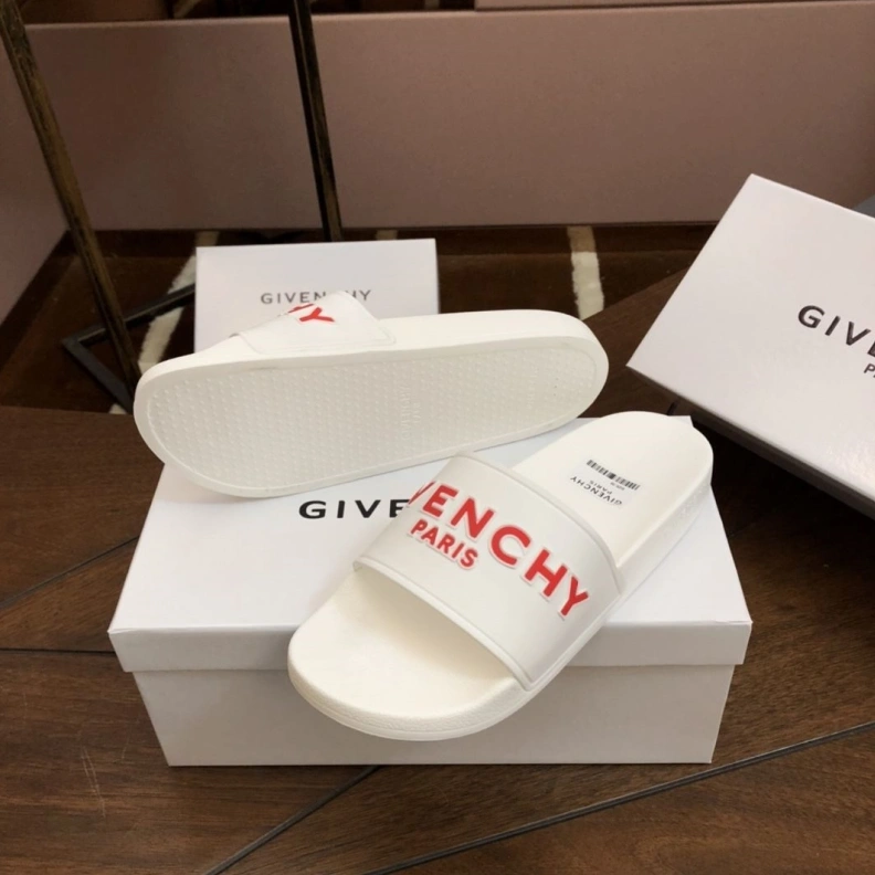 Gxvxnchy Slippers WellDesigned 153134