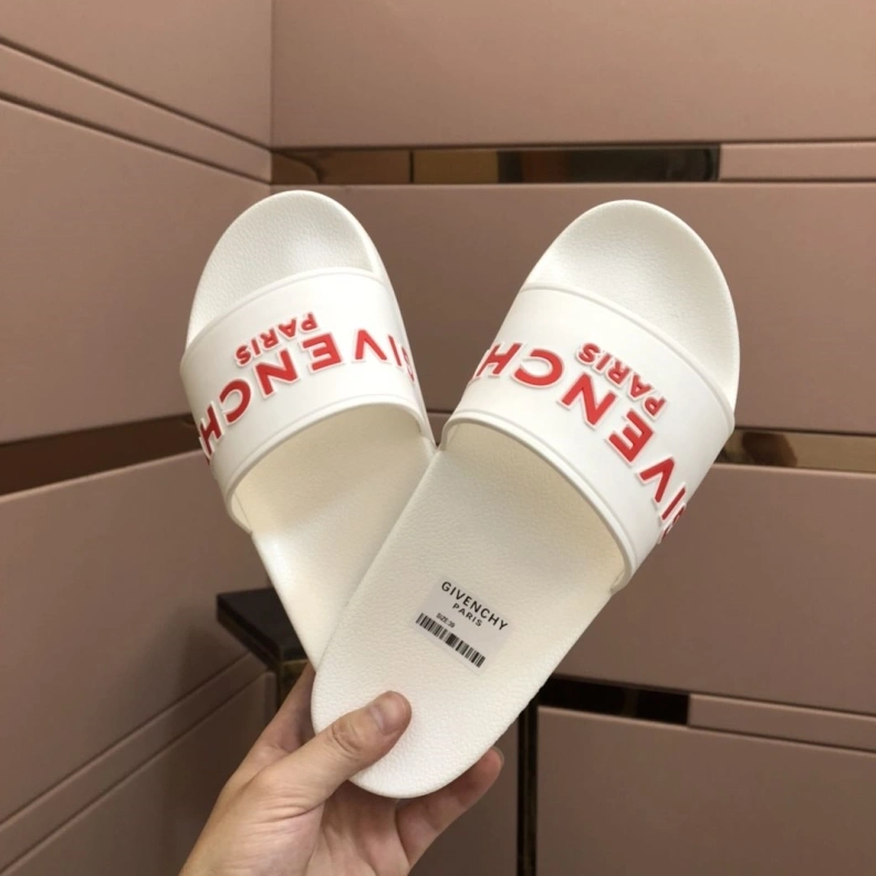 Gxvxnchy Slippers WellDesigned 153134