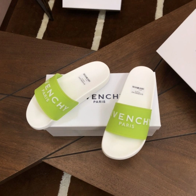 DailyWear Gxvxnchy Slippers 153132