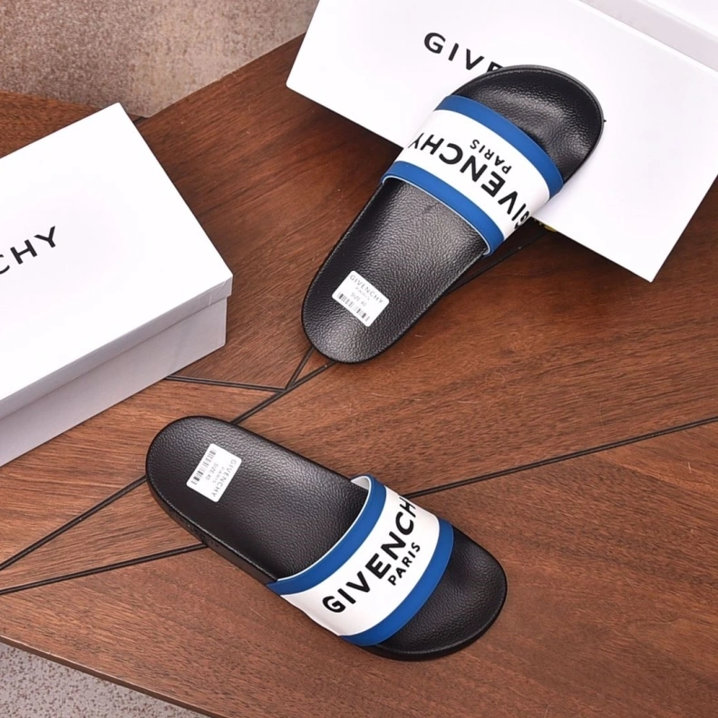 Sleek Gxvxnchy Slippers 153105
