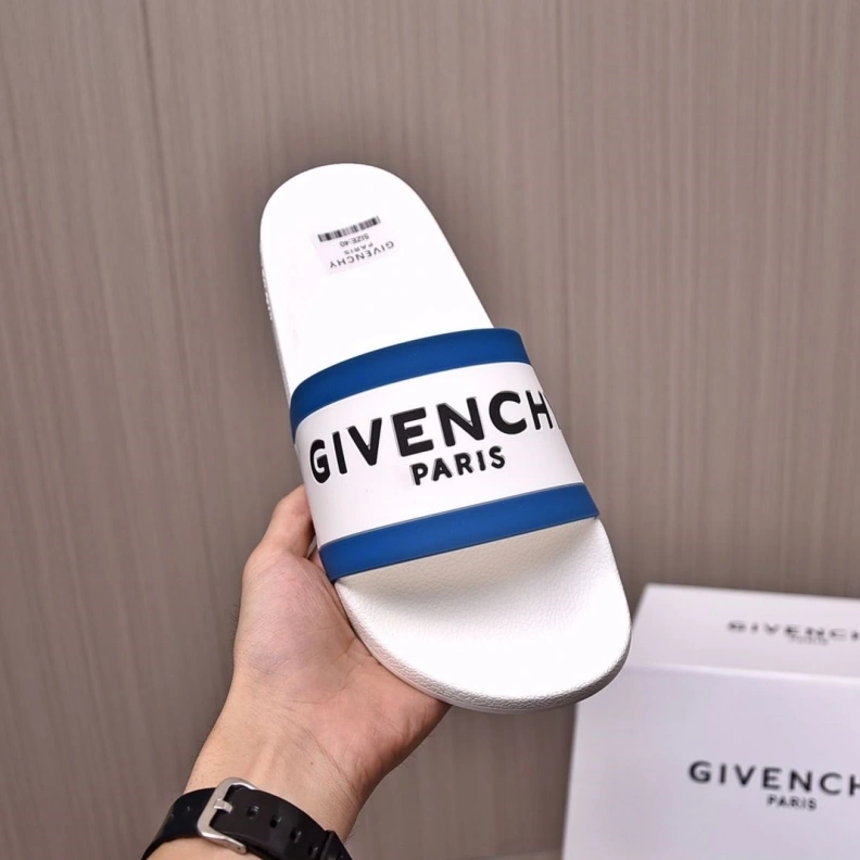 Gxvxnchy Slippers EasyMatch 153109