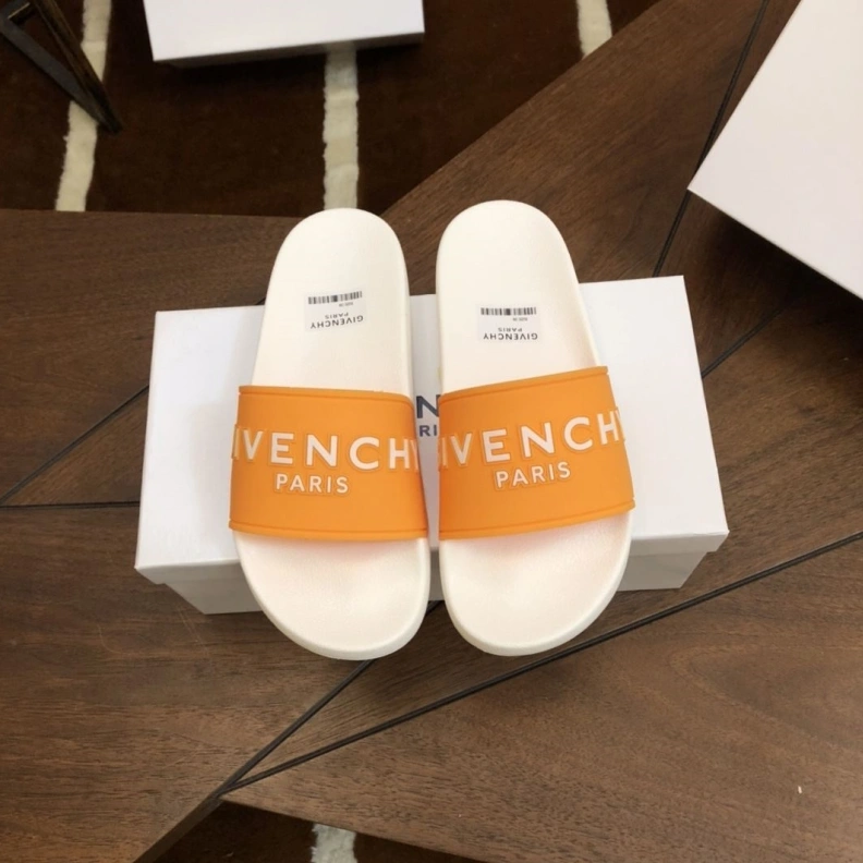 Efficient Gxvxnchy Slippers 153113