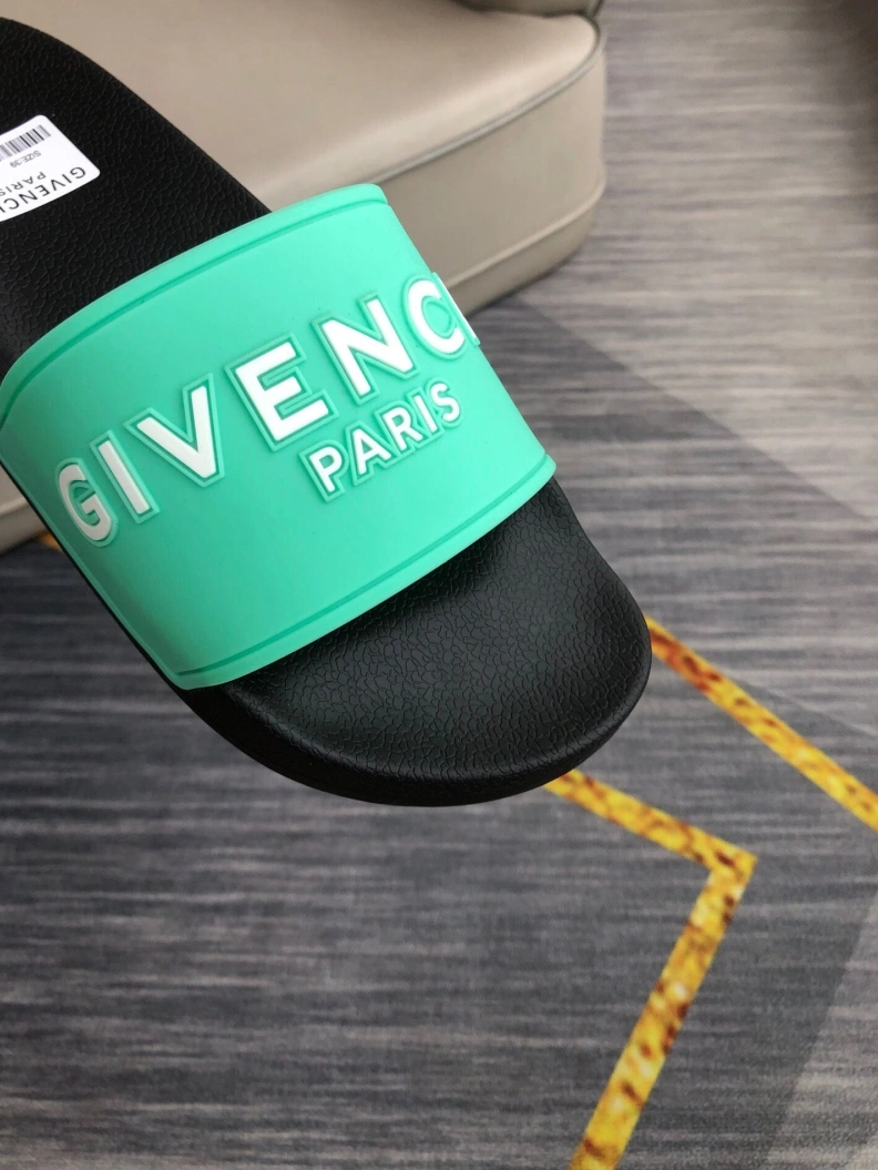 Soft Gxvxnchy Slippers 153126