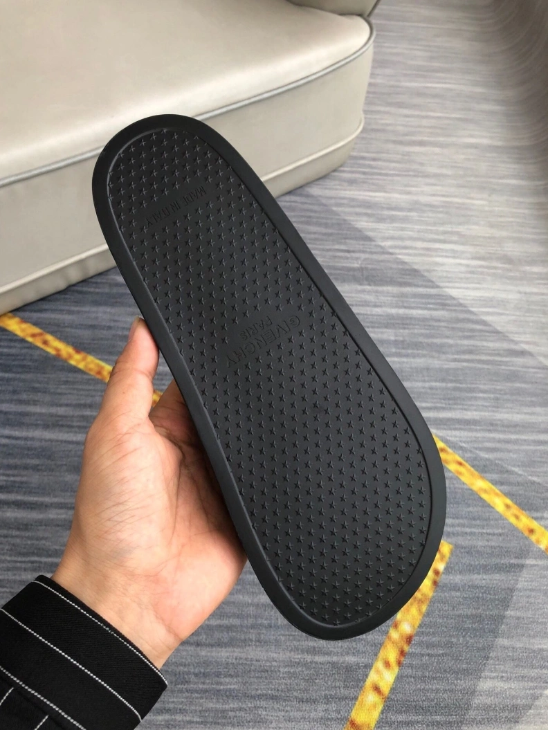 Reliable Gxvxnchy Slippers 153131