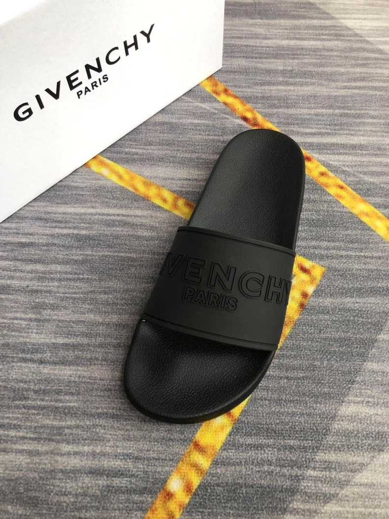 Reliable Gxvxnchy Slippers 153131