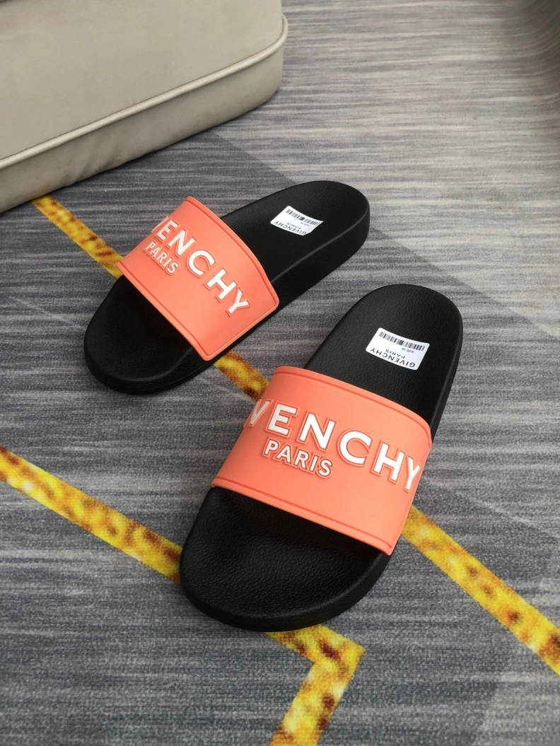 Soft Gxvxnchy Slippers 153120