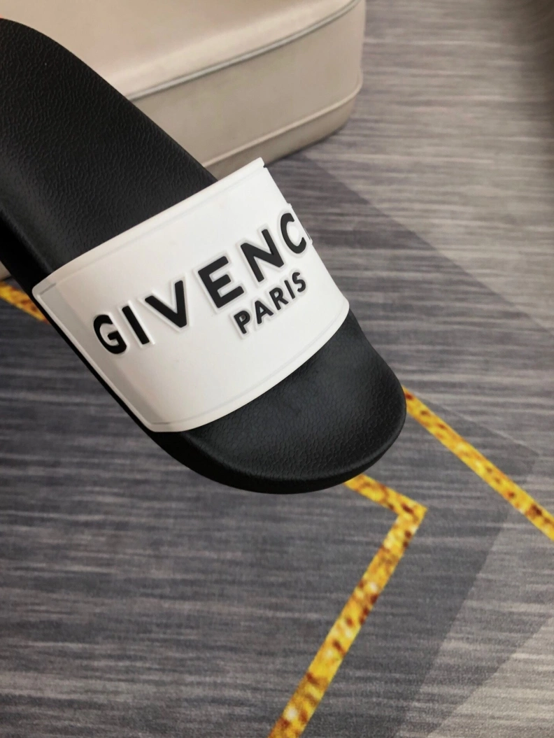 Gxvxnchy Slippers GoodFit 153111