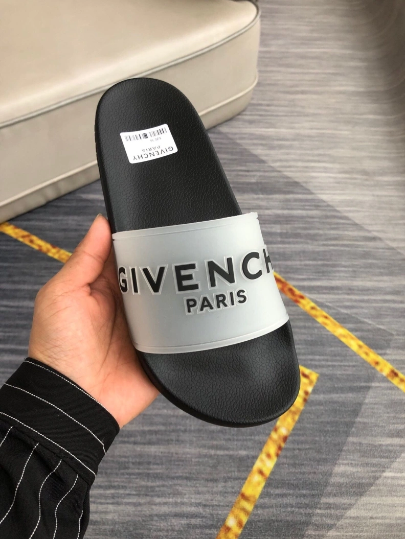 Gxvxnchy Slippers Modern 153117