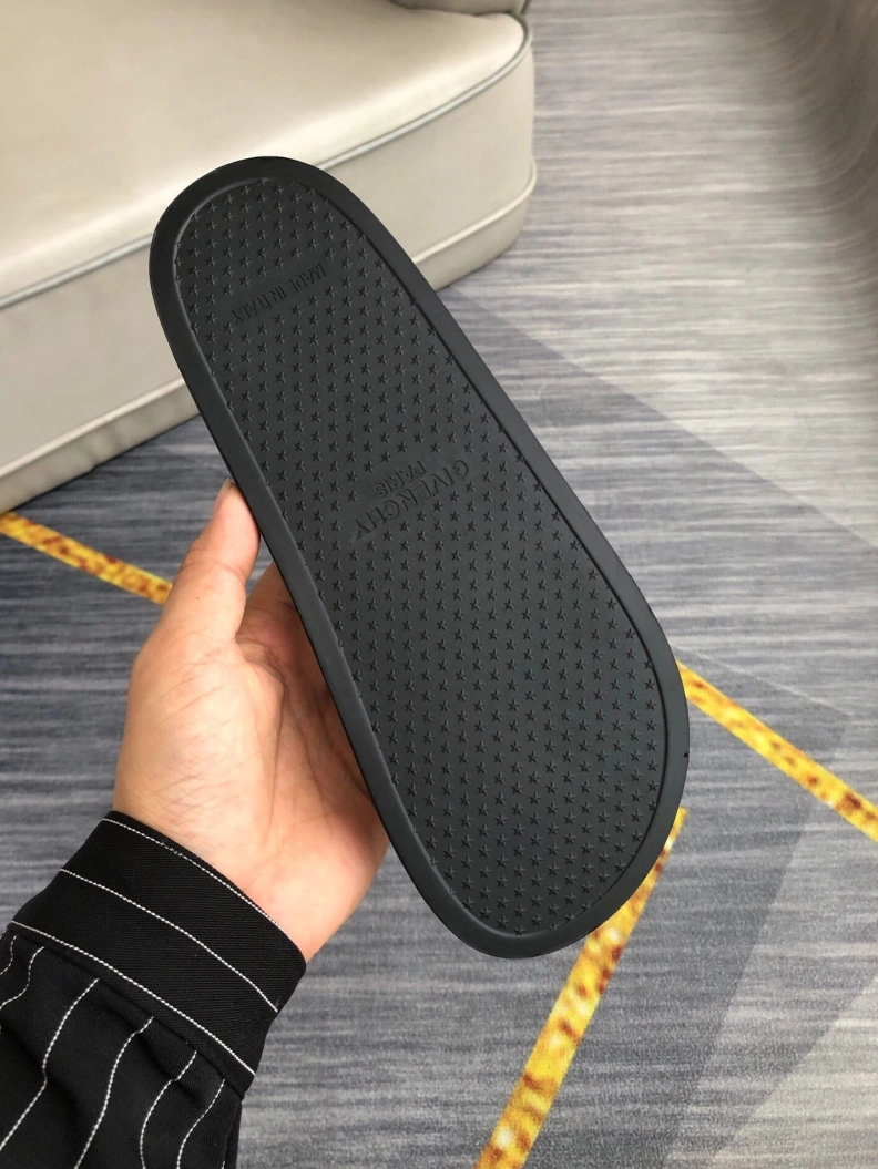 Gxvxnchy Slippers Modern 153117