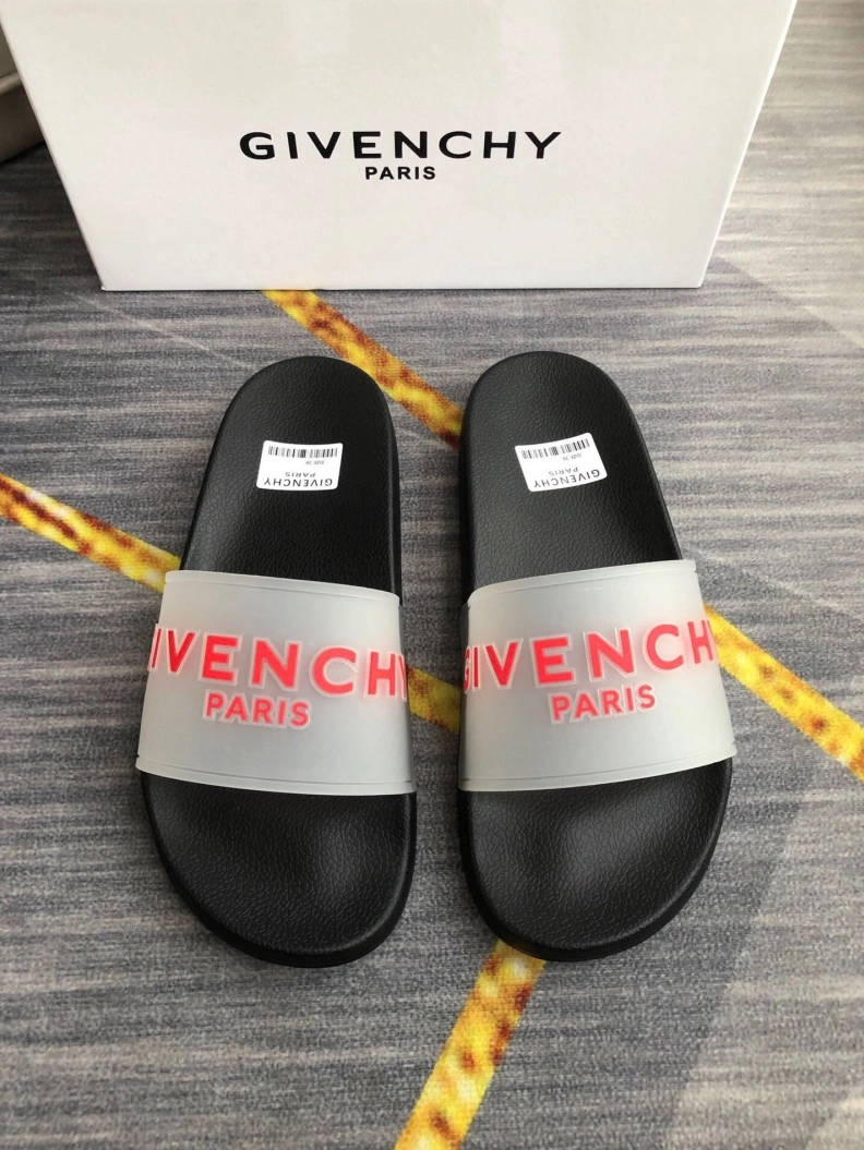 Gxvxnchy Slippers ModernLook 153127