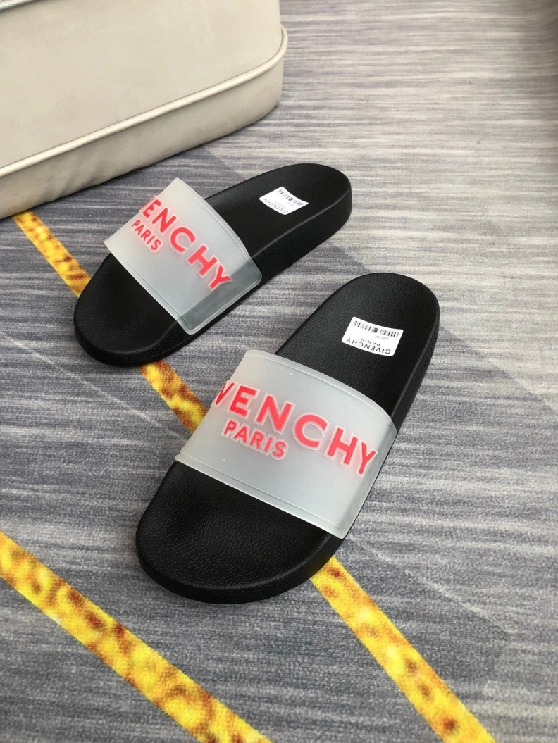 Gxvxnchy Slippers ModernLook 153127