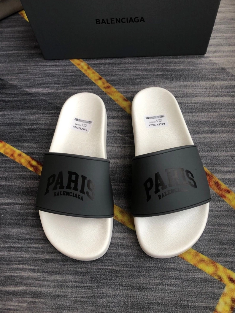 Practical Bxlxnciaga Slippers 109520