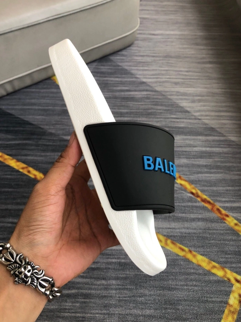 Bxlxnciaga Slippers GoAnywhere 109515