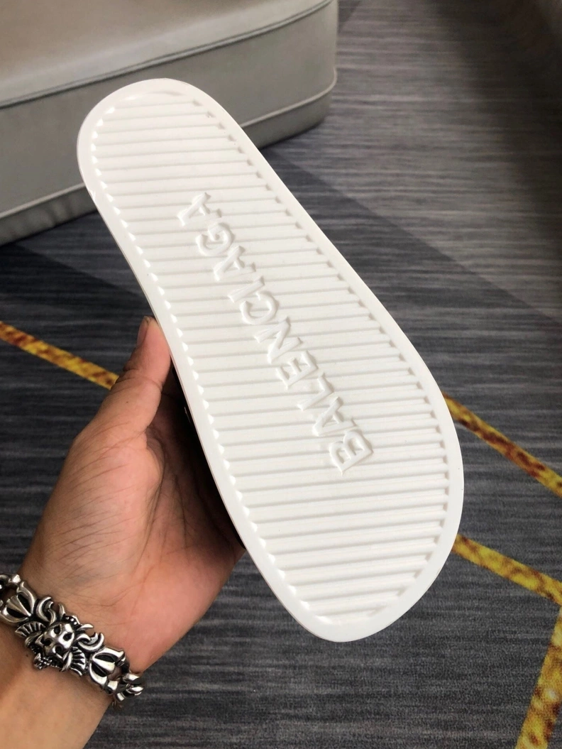 Bxlxnciaga Slippers Classic 109524