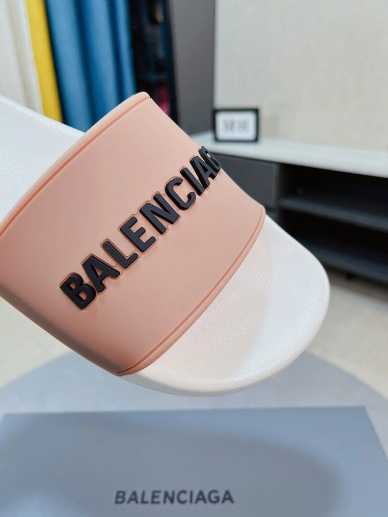 Bxlxnciaga Slippers Resilient 109512