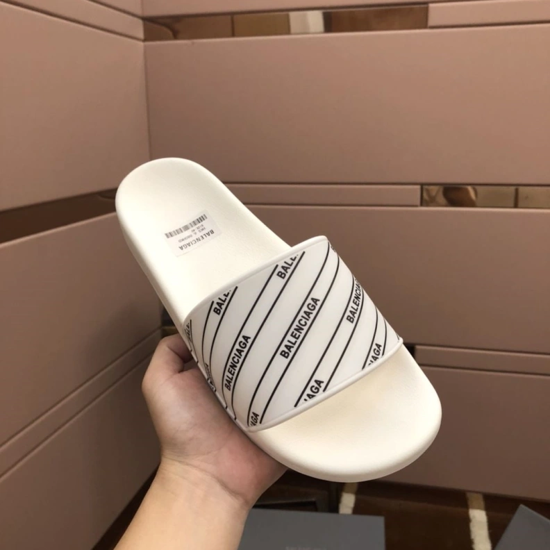 Resilient Bxlxnciaga Slippers 109493