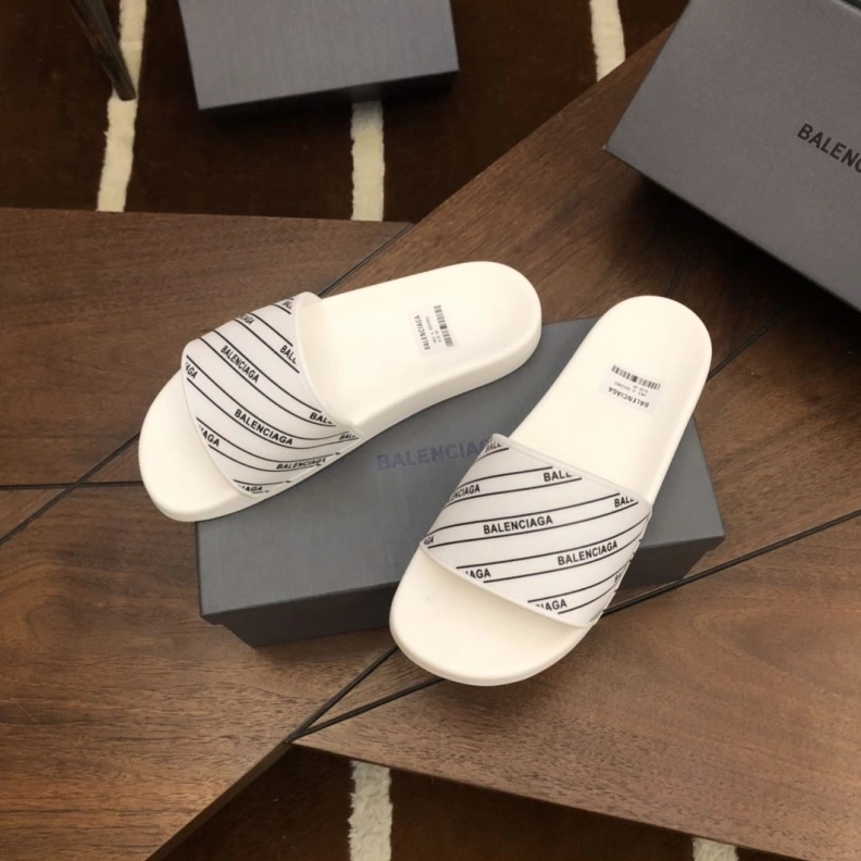 Resilient Bxlxnciaga Slippers 109493