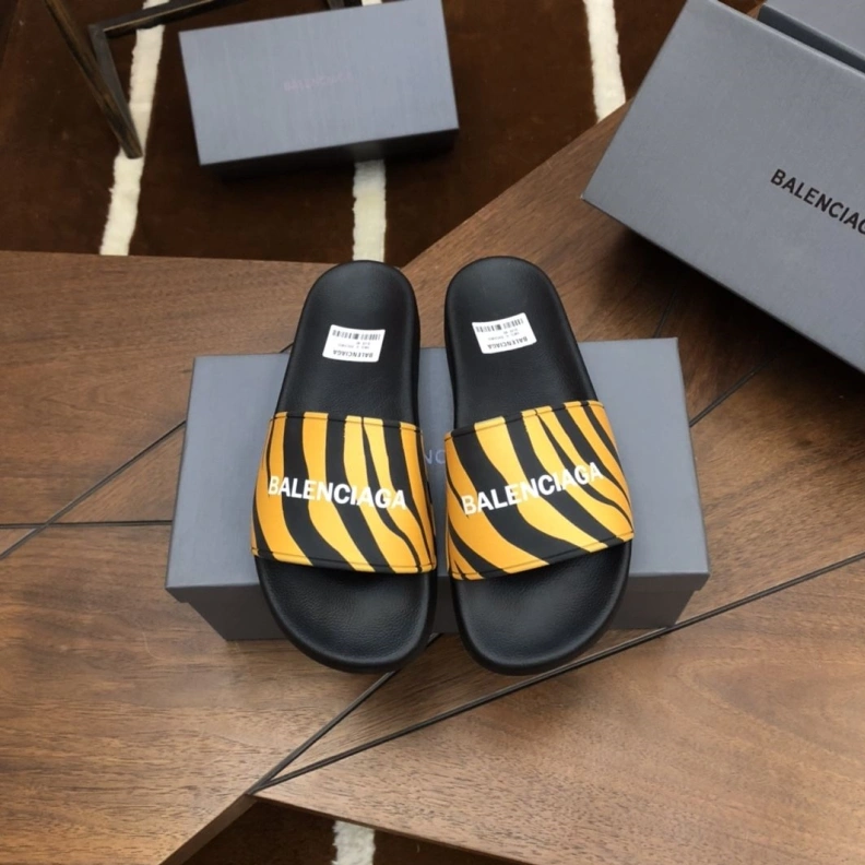 Bxlxnciaga Slippers StreetReady 109485