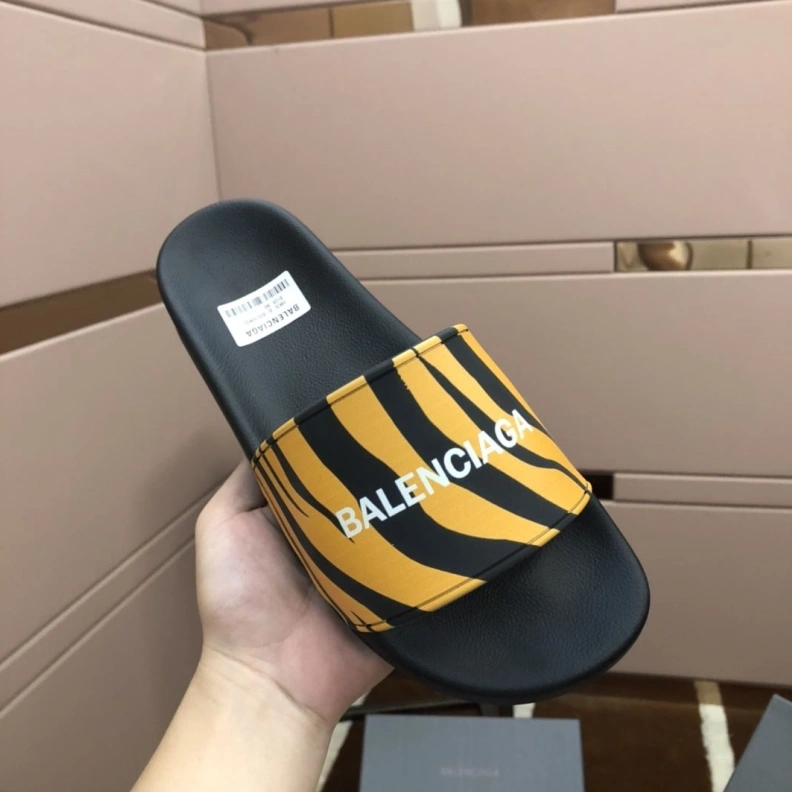 Bxlxnciaga Slippers StreetReady 109485