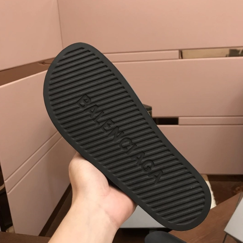 NewStyle Bxlxnciaga Slippers 109471