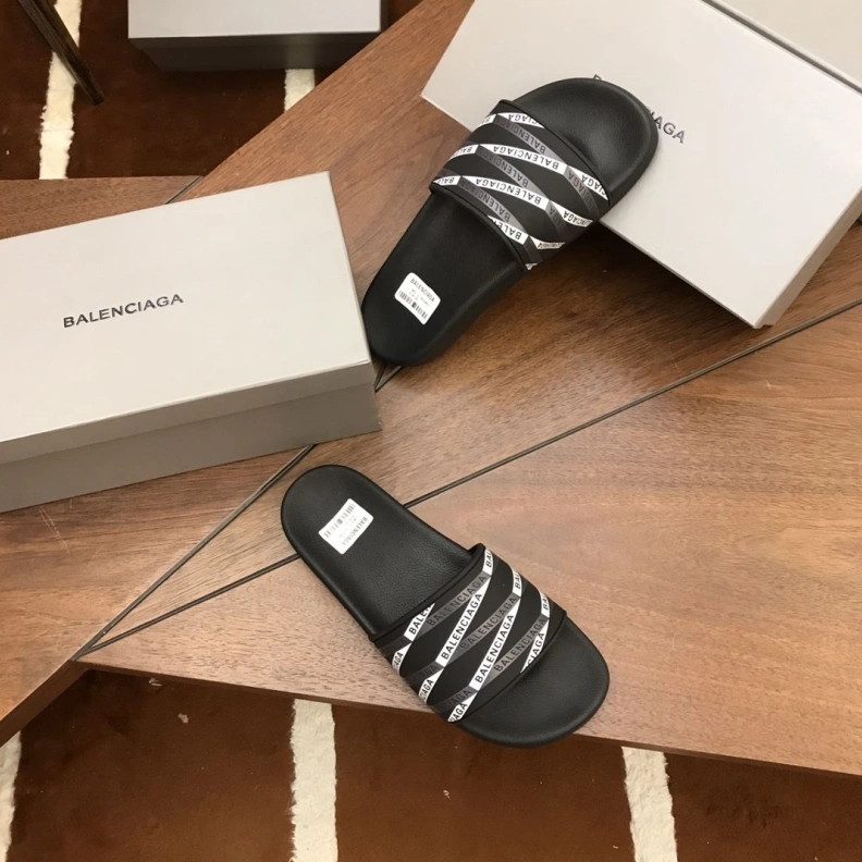 Minimalist Bxlxnciaga Slippers 109465