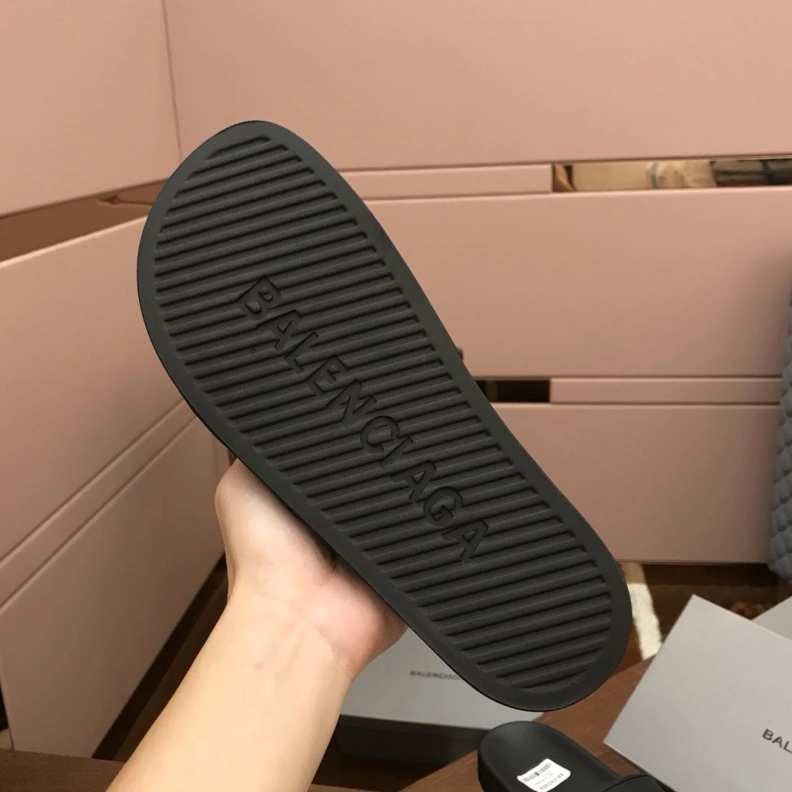 Bxlxnciaga Slippers Bold 109461