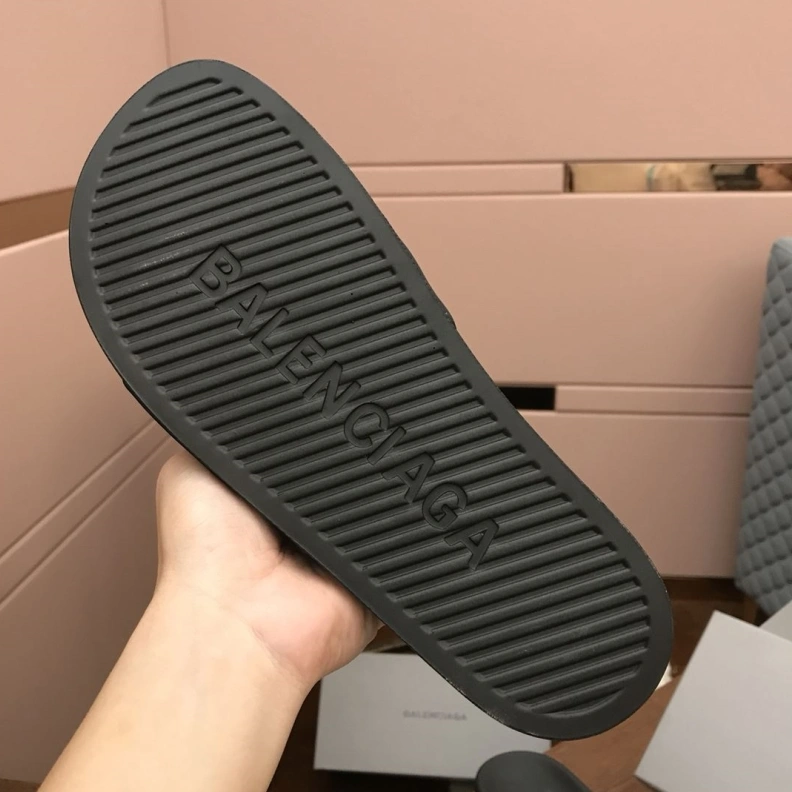 Comfortable Bxlxnciaga Slippers 109448