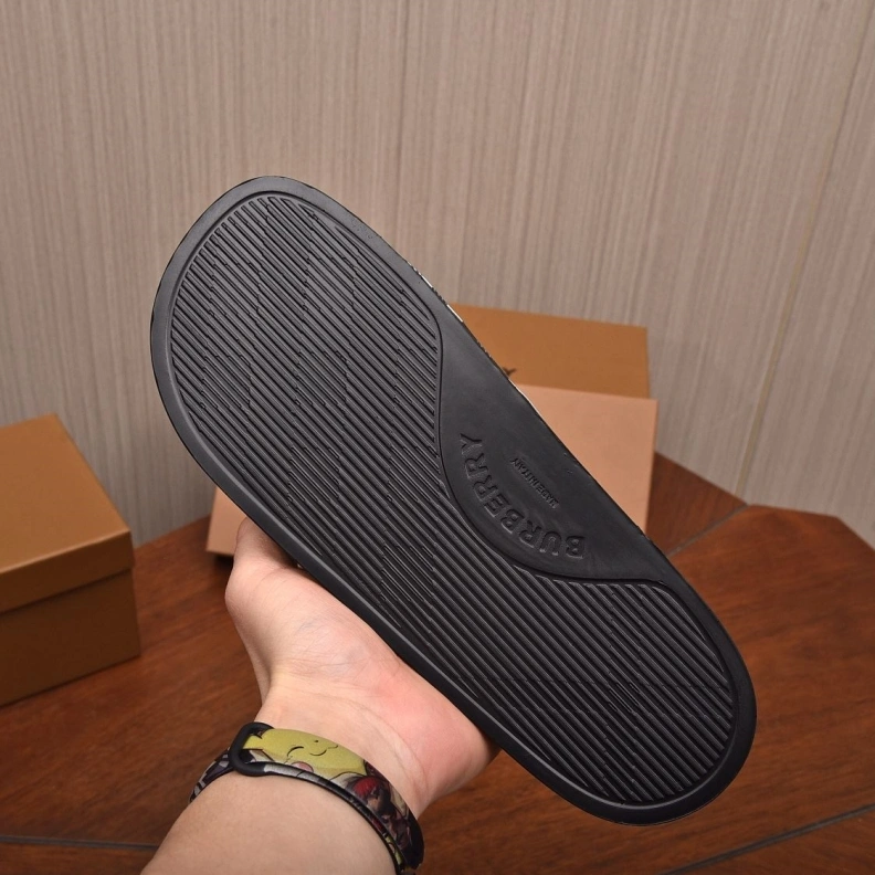 Bxrbxrry Slippers Elegant 115044