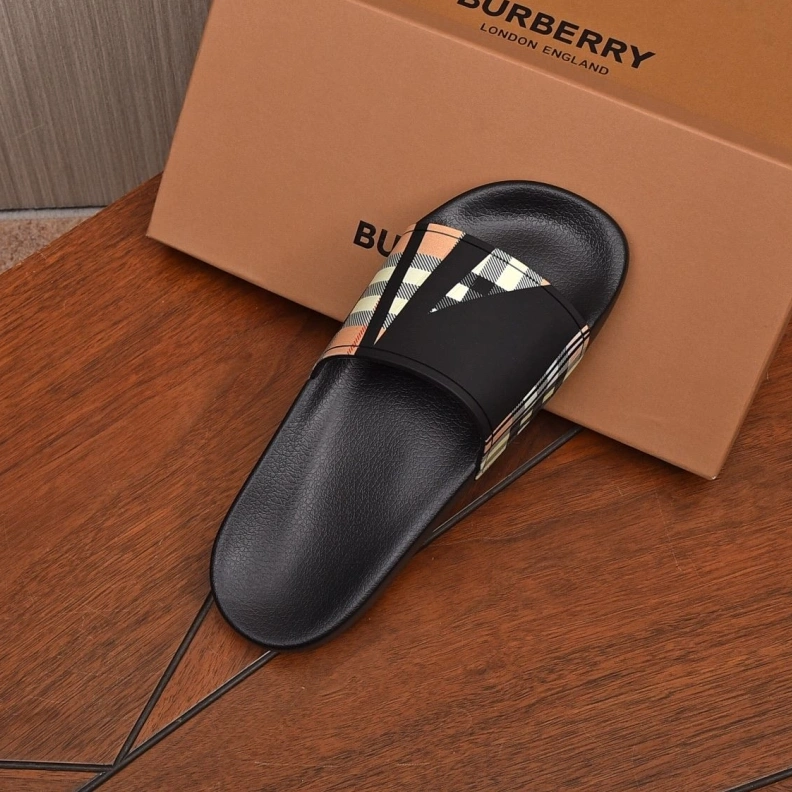 Bxrbxrry Slippers Bold 115042