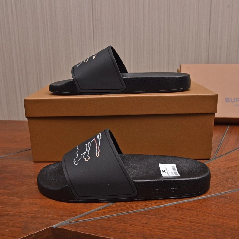 Bxrbxrry Slippers Functional 115039