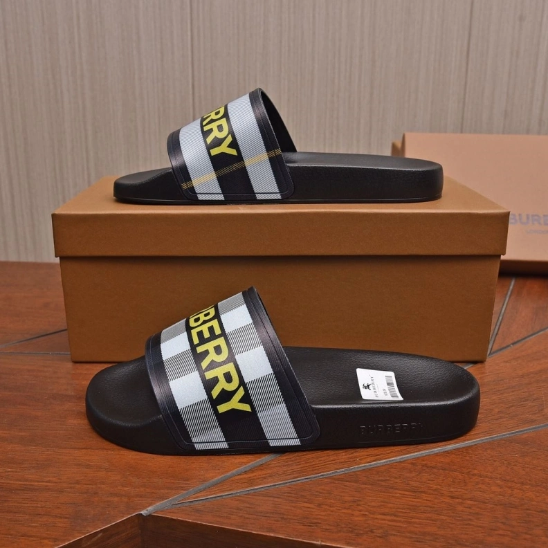 Bxrbxrry Slippers Sophisticated 115033
