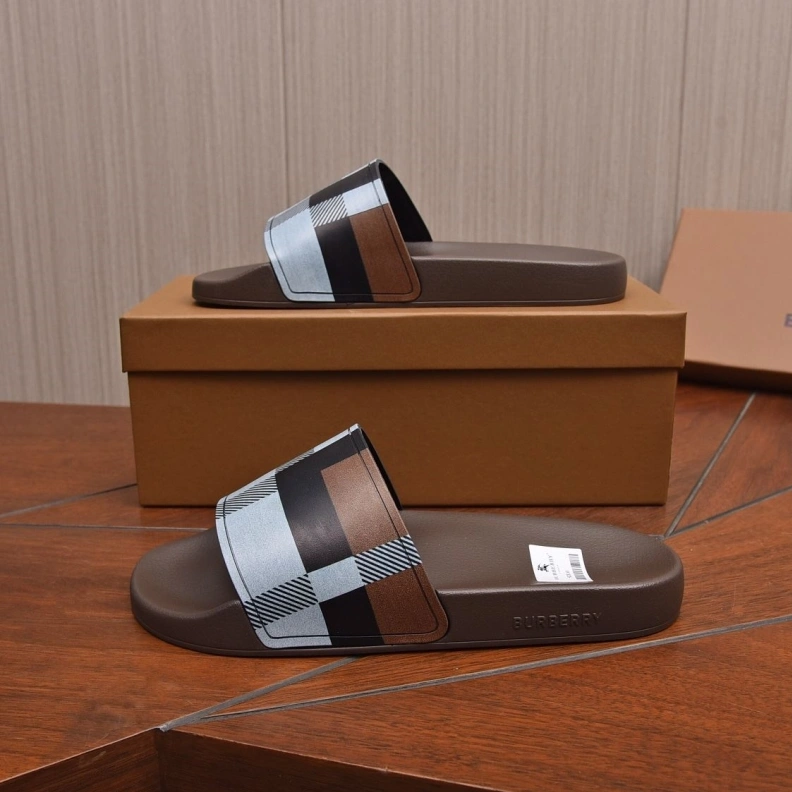 DailyWear Bxrbxrry Slippers 115031
