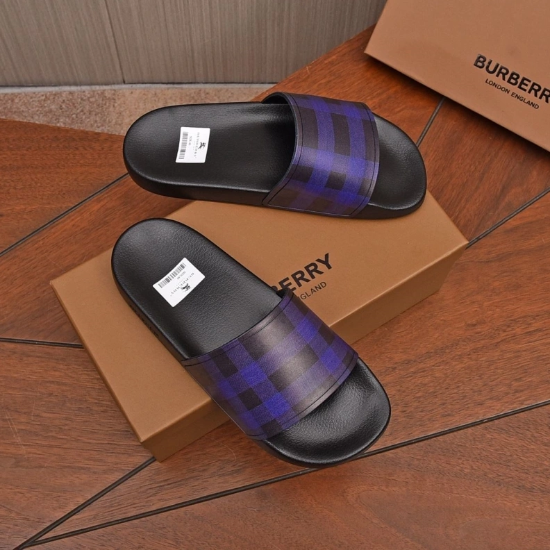 Practical Bxrbxrry Slippers 115027