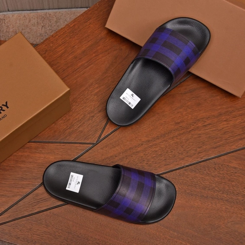 Practical Bxrbxrry Slippers 115027