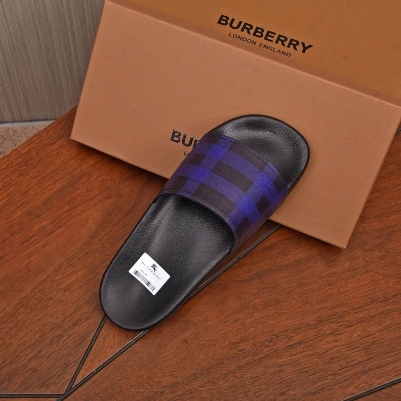 Practical Bxrbxrry Slippers 115027