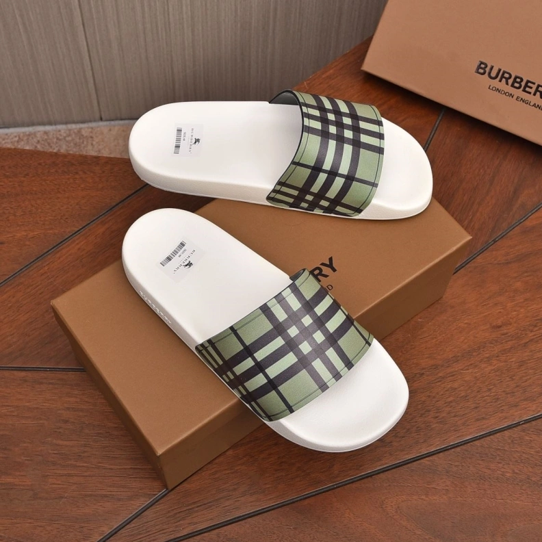 Bxrbxrry Slippers WellDesigned 115015