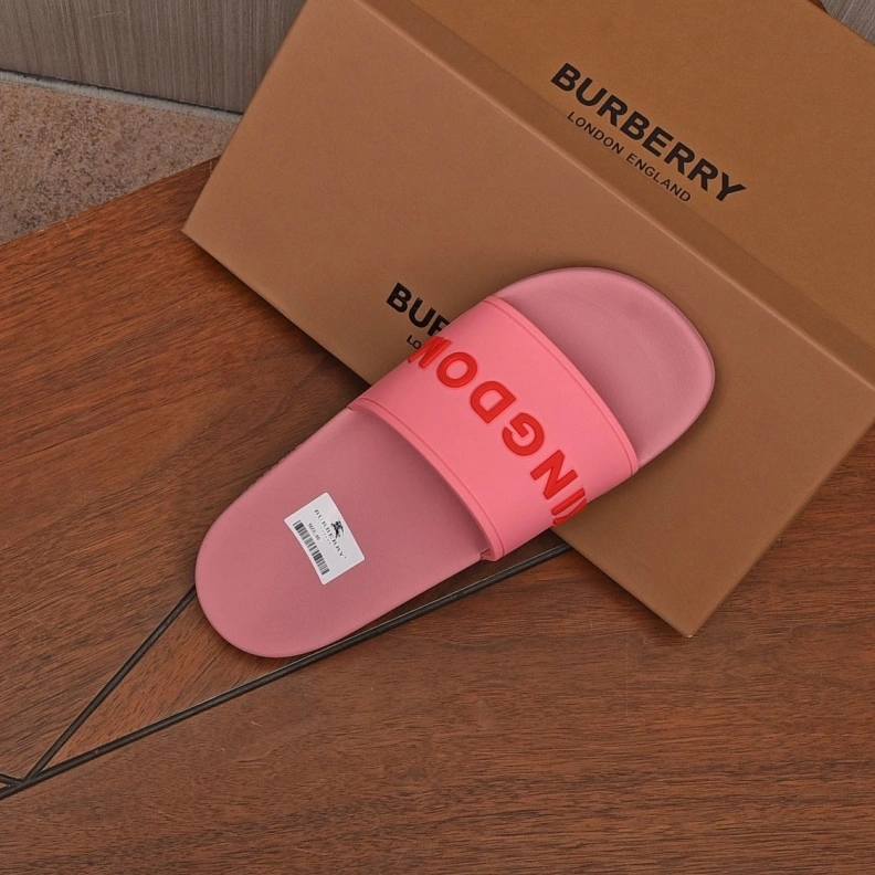 Practical Bxrbxrry Slippers 115013