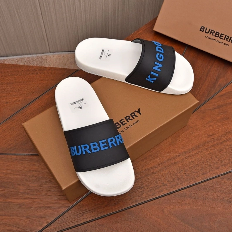 Lightweight Bxrbxrry Slippers 115000