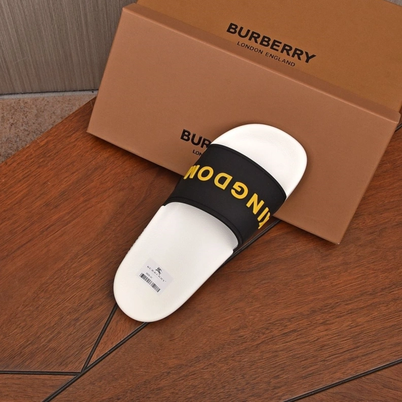 Bxrbxrry Slippers UrbanStyle 115006