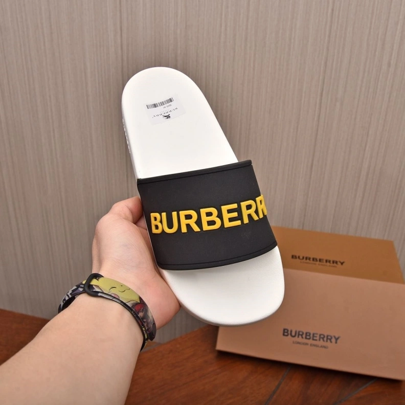 Bxrbxrry Slippers UrbanStyle 115006