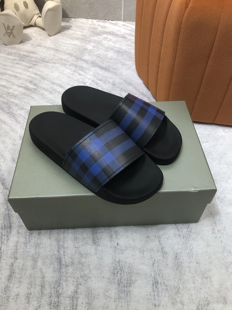 Trendsetting Bxrbxrry Slippers 115003