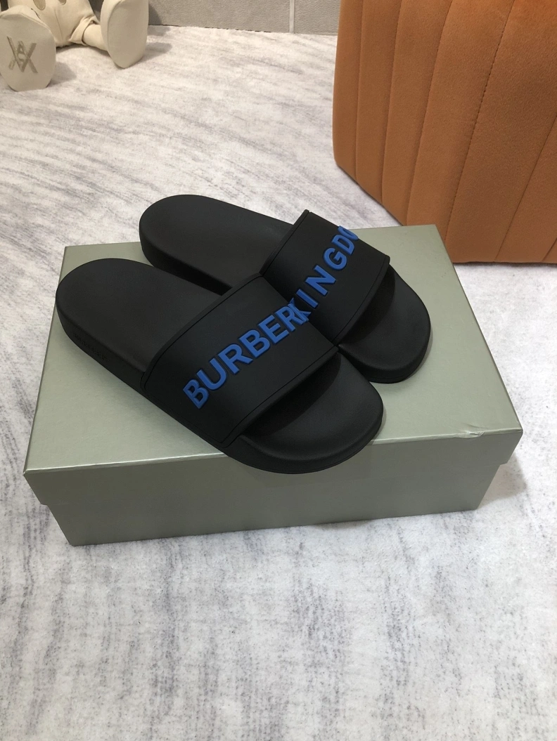 Bxrbxrry Slippers GoodFit 114990