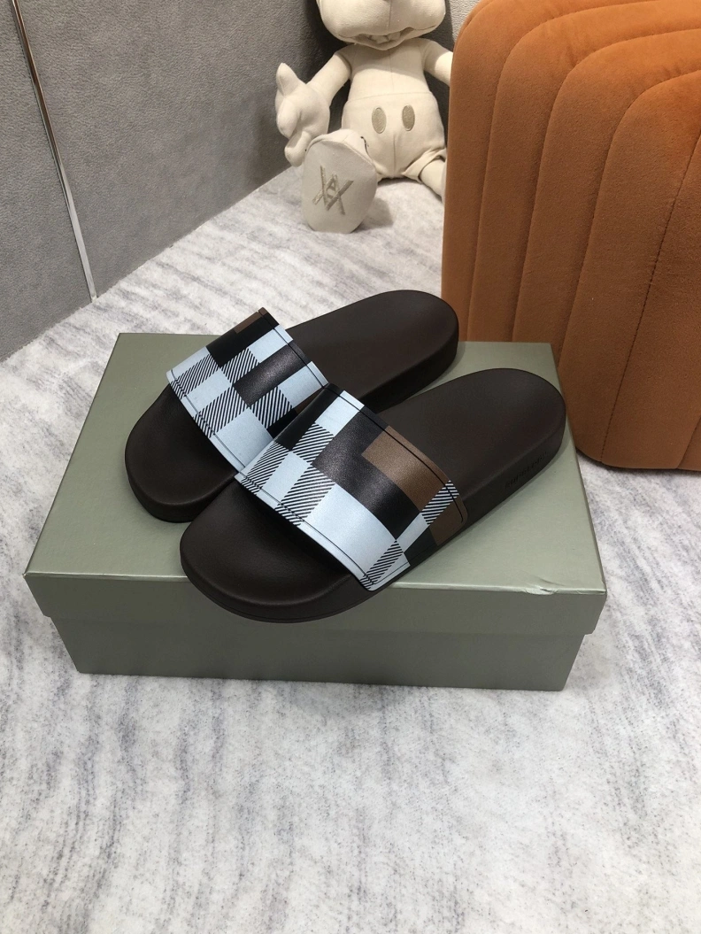 StreetReady Bxrbxrry Slippers 114979