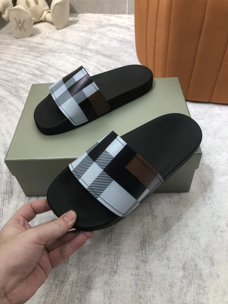 Bxrbxrry Slippers ModernLook 114978