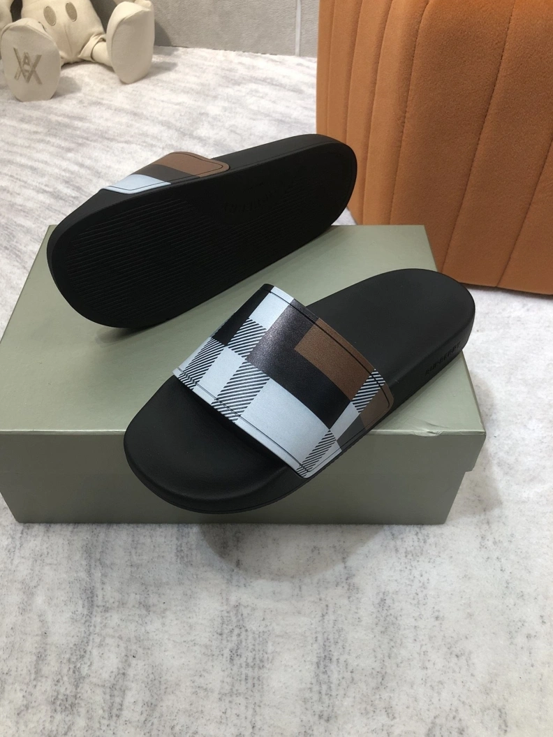 Bxrbxrry Slippers ModernLook 114978