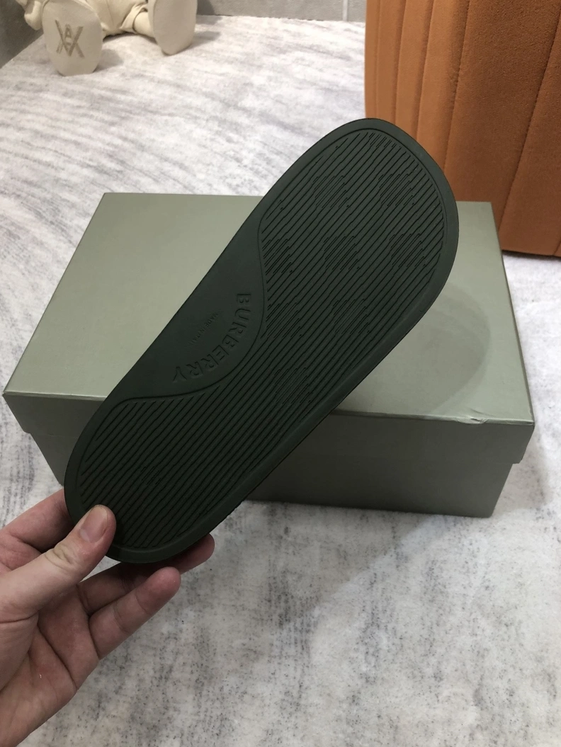 BestValue Bxrbxrry Slippers 114969