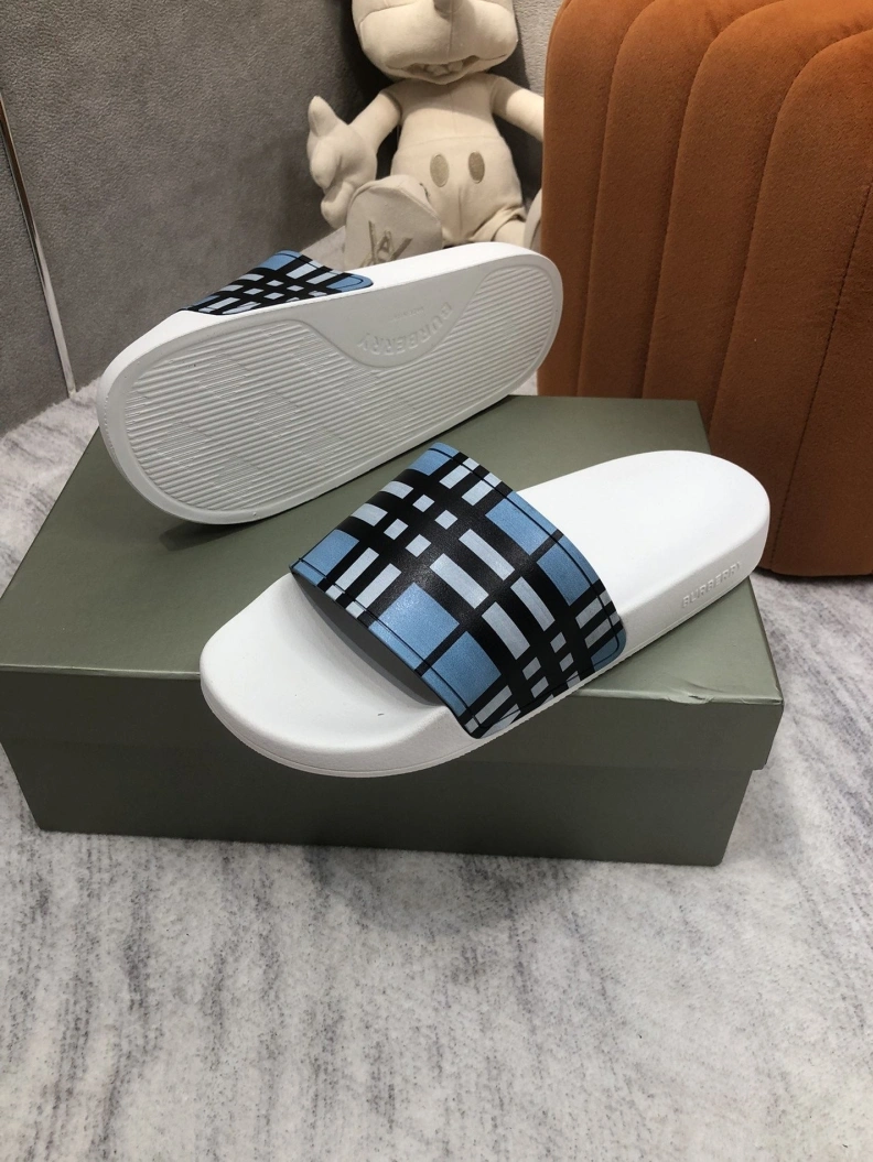 Efficient Bxrbxrry Slippers 114977