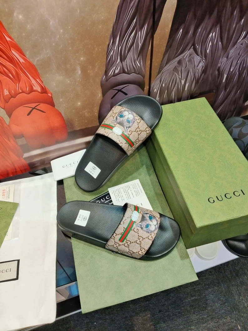 Timeless Gxccx Slippers 158347
