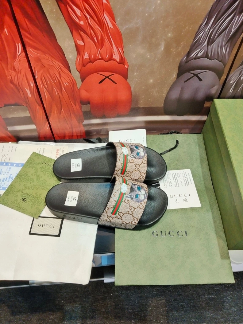 Timeless Gxccx Slippers 158347